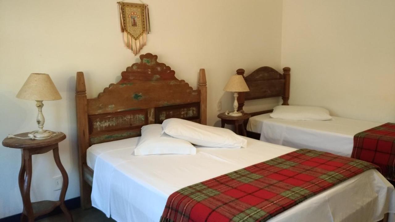 Quarto Triplo com Vista do Jardim