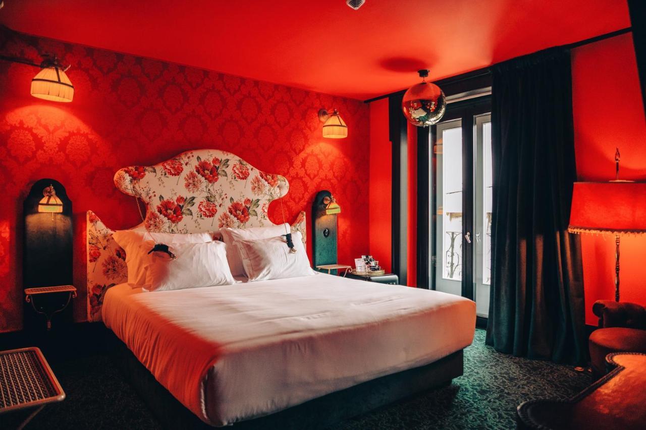 Double Room,1420873377:JPEG