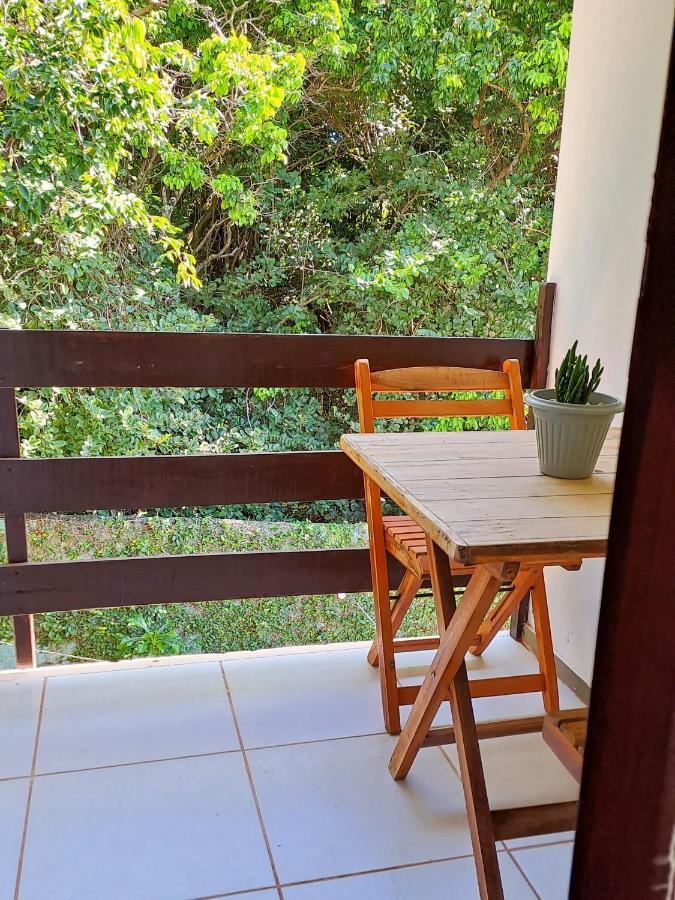 Suíte com Vista do Jardim
