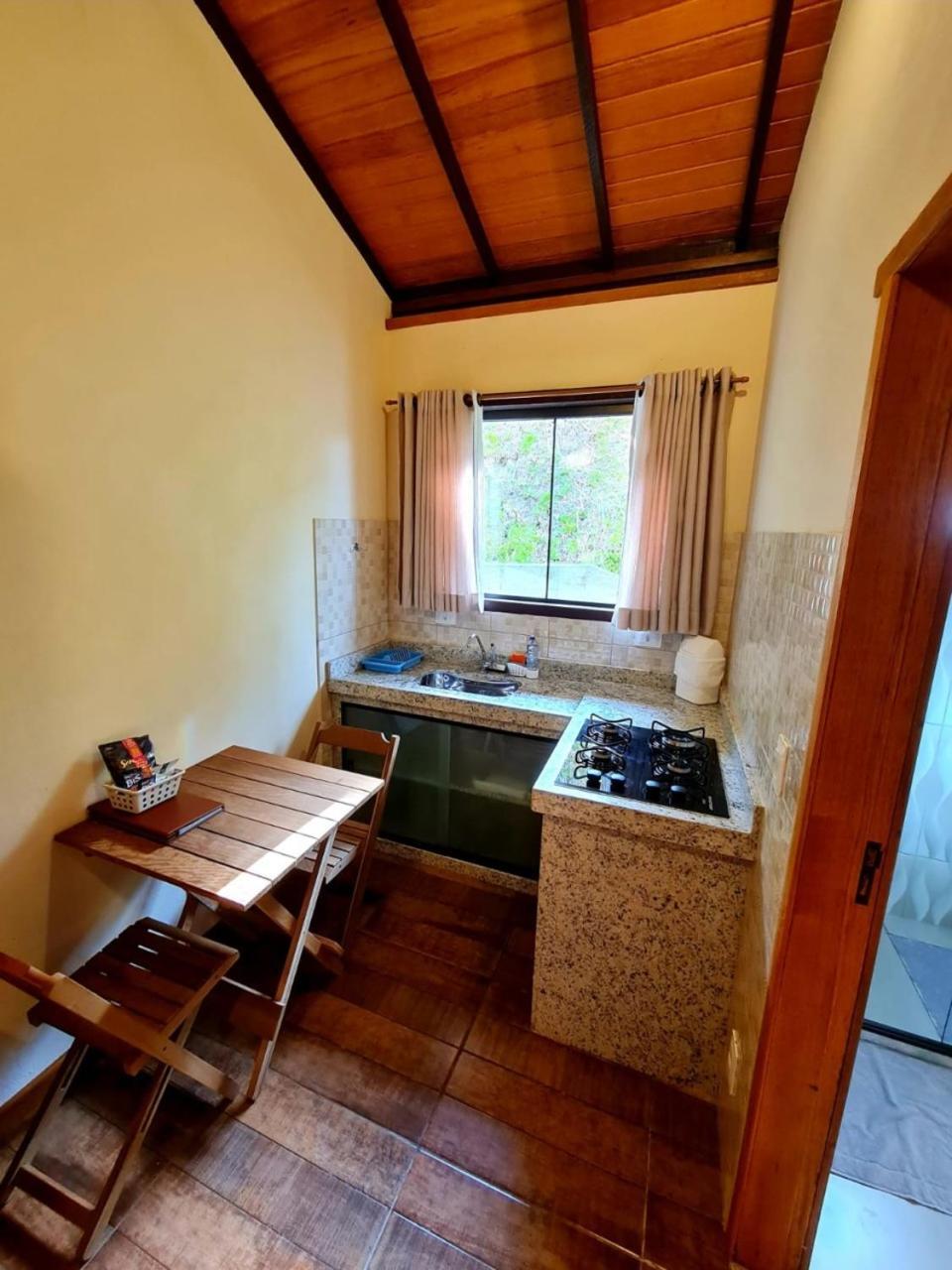 Suite,1524480523:JPEG