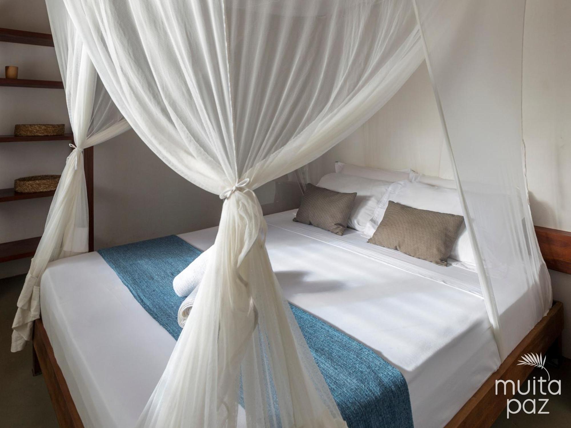 Quarto Deluxe com Cama de Casal ou 2 de Solteiro