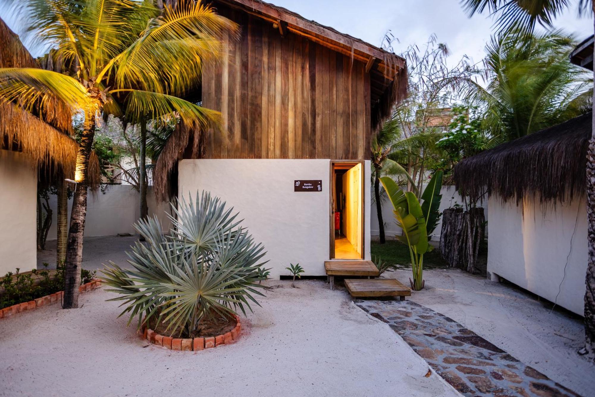 Deluxe Bungalow with Garden View,1633703796:JPEG