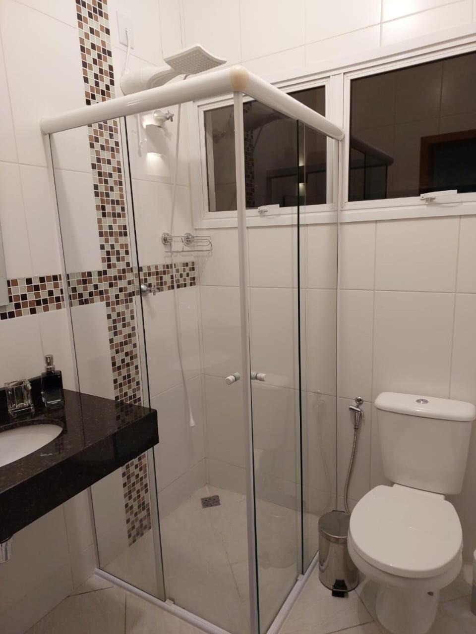 Quarto Família com Banheiro Compartilhado