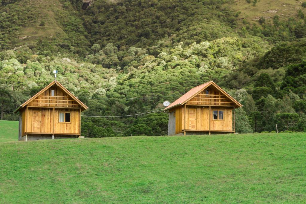 Chalet,402842901:JPEG