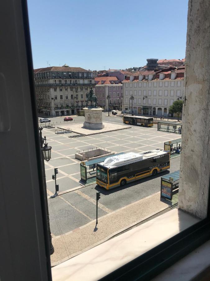 Family Suite (5 Adults),998950323:JPEG