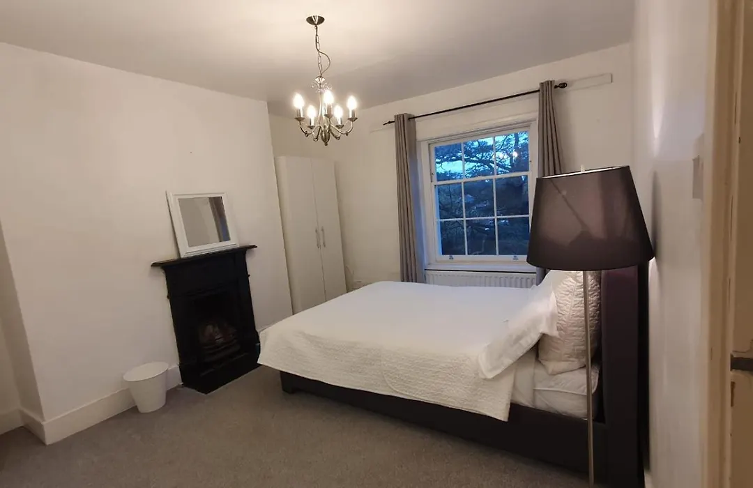 Hill House-1