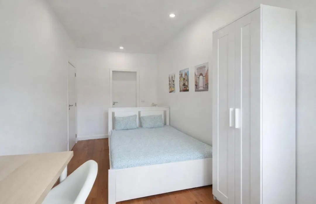 Bohemian Stay Central Lisbon Rooms-1