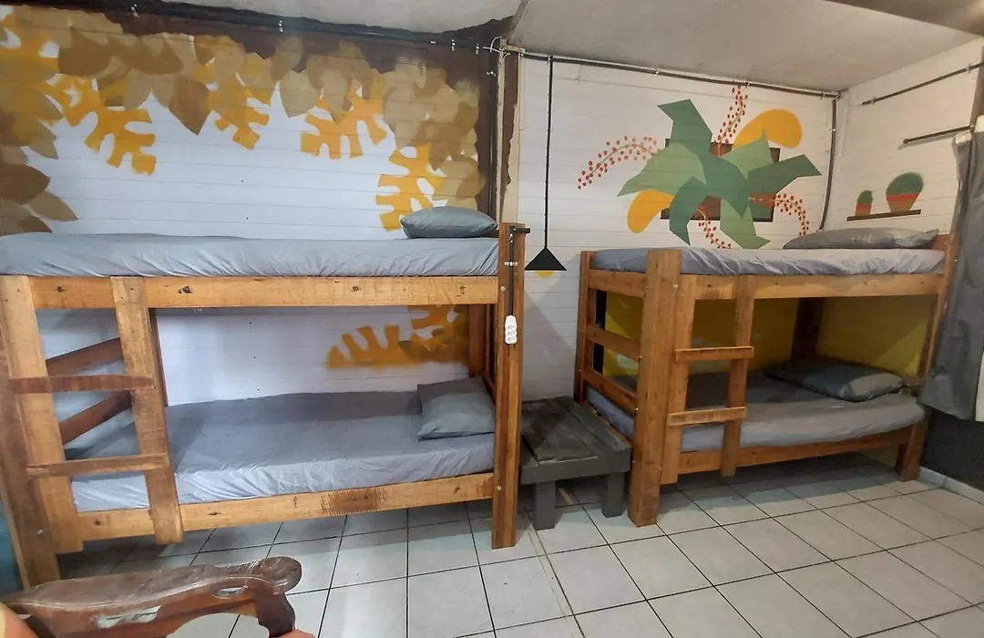 Hostel Pantanal Em Florianópolis-1