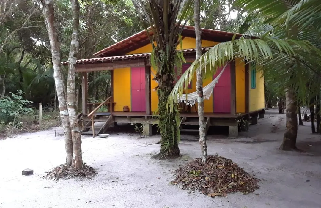 Casinha Amarela Chales Boipeba-1