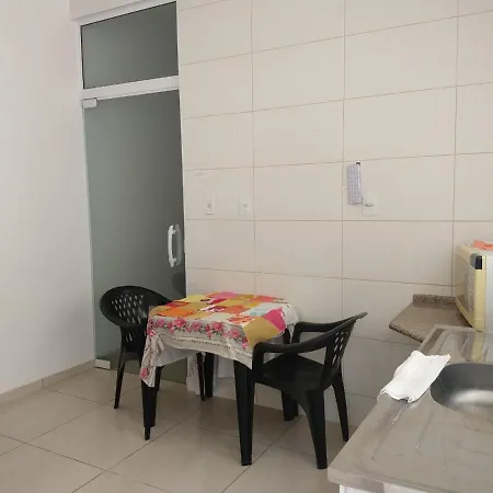 Quartos com Banheiros privativos - Hospedagem Bonfim Taubaté-3