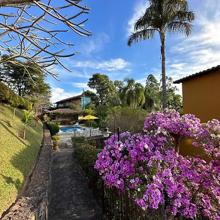 A Casa Vermelha Hospedaria-3