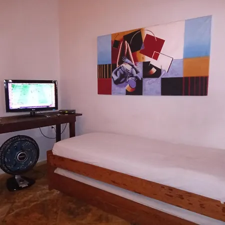 The Barra Grande Guesthouse & Hostel-3