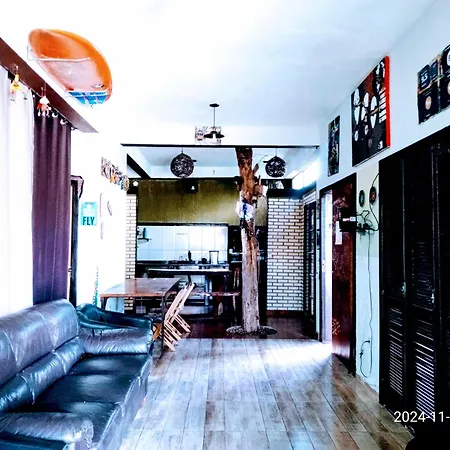 Karaguashouse-3