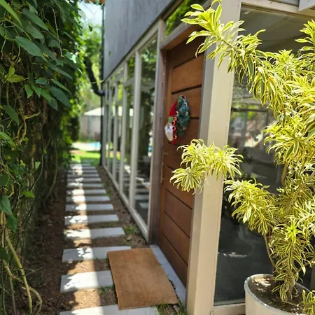 Pousada Casa 27-3