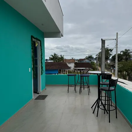 Suite 3- Praia bonita Hospedagem,agora com ar condicionado-3