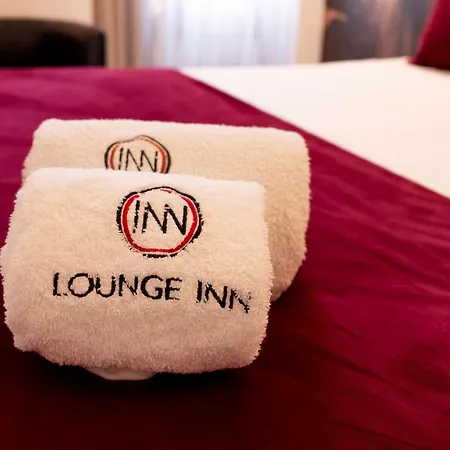 Lounge Inn Guest House-2