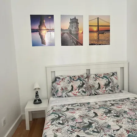 Bohemian Stay Central Lisbon Rooms-3