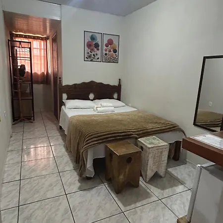 Hospedaria Vila Rica - Pousada a 1 km do Centro Histórico-2