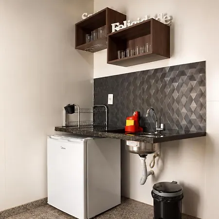 SEGUNDA CASA - Seu cantinho em Guarapari, 1 minuto a pé da Praia do Morro! Suítes confortáveis e modernas - Para casal ou para grupos de até 4 pessoas-3
