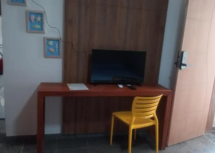 SEGUNDA CASA - Seu cantinho em Guarapari, 1 minuto a pé da Praia do Morro! Suítes confortáveis e modernas - Para casal ou para grupos de até 5 pessoas