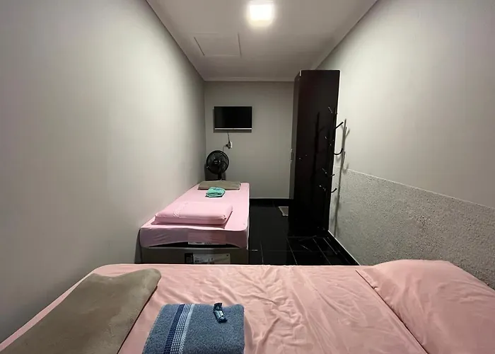 Toca Do Tatu Hotel Itu