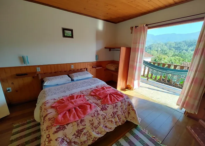 Pousada Solar das Flores Maringá RJ Visconde de Mauá