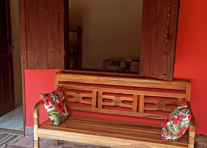 Villa Pareto Guest House Sana