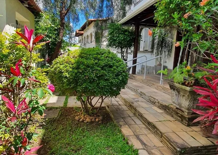 Linda Casa - Alto Mangabeiras Hotel Belo Horizonte