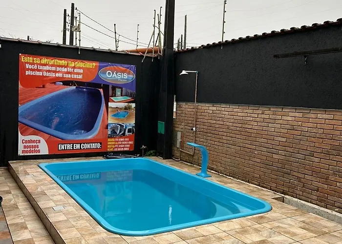 Oasis Hostel E Pousada Itanhaém