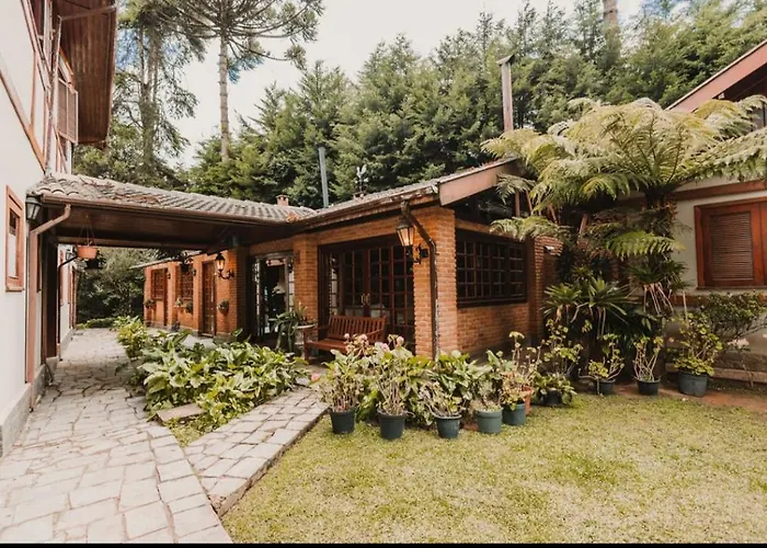 Pousada Casa Serena - Conforto E Exclusividade Em Campos do Jordão
