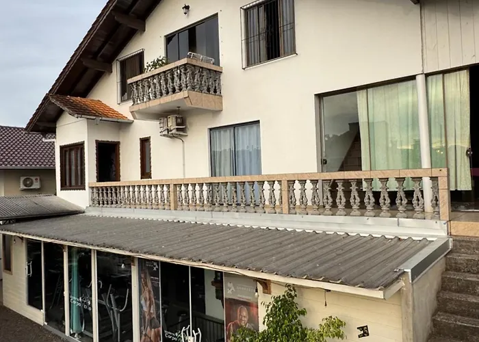 Hospedaria Da Salete Treze Tílias