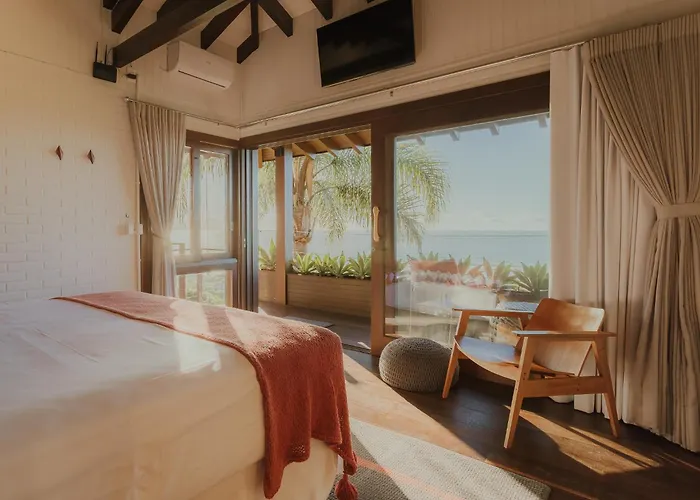 Villa Gardena Suites Praia do Rosa