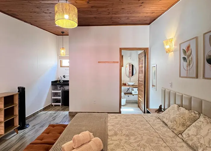 Free Soul House - Localização ideal no centrinho Alto Paraíso de Goiás