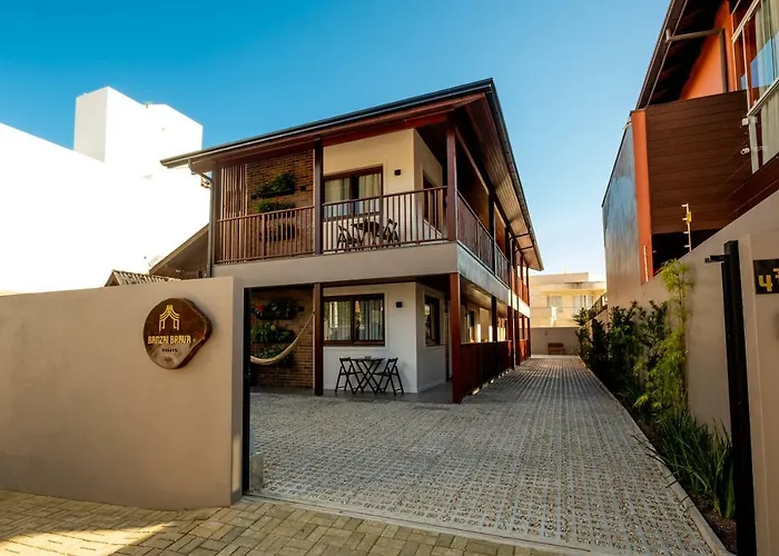 Banzai Brava Suítes Itajaí